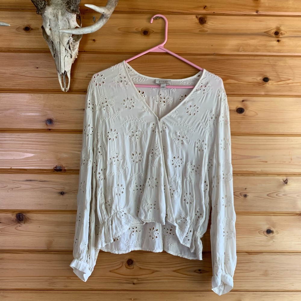 hinge blouse